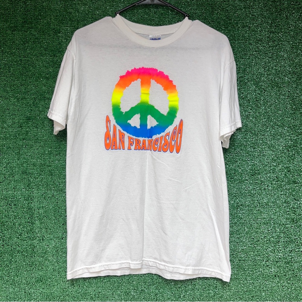 Vintage Y2K San Francisco Peace Shirt M Gildan tag SF California